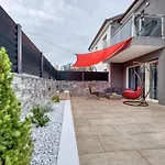 Villa Paansa